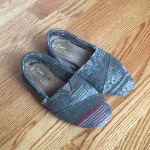 Toms Slip On Shoes
